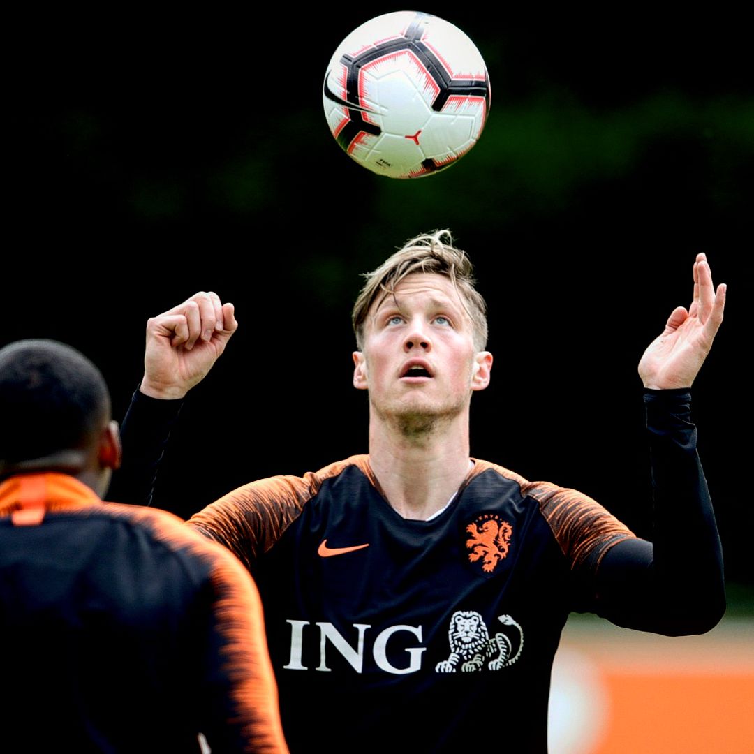 赛后夏洛特黄蜂调整名单以备德甲；外线爆发环节打磨；态度坚定；医务组通报恢复的简单介绍