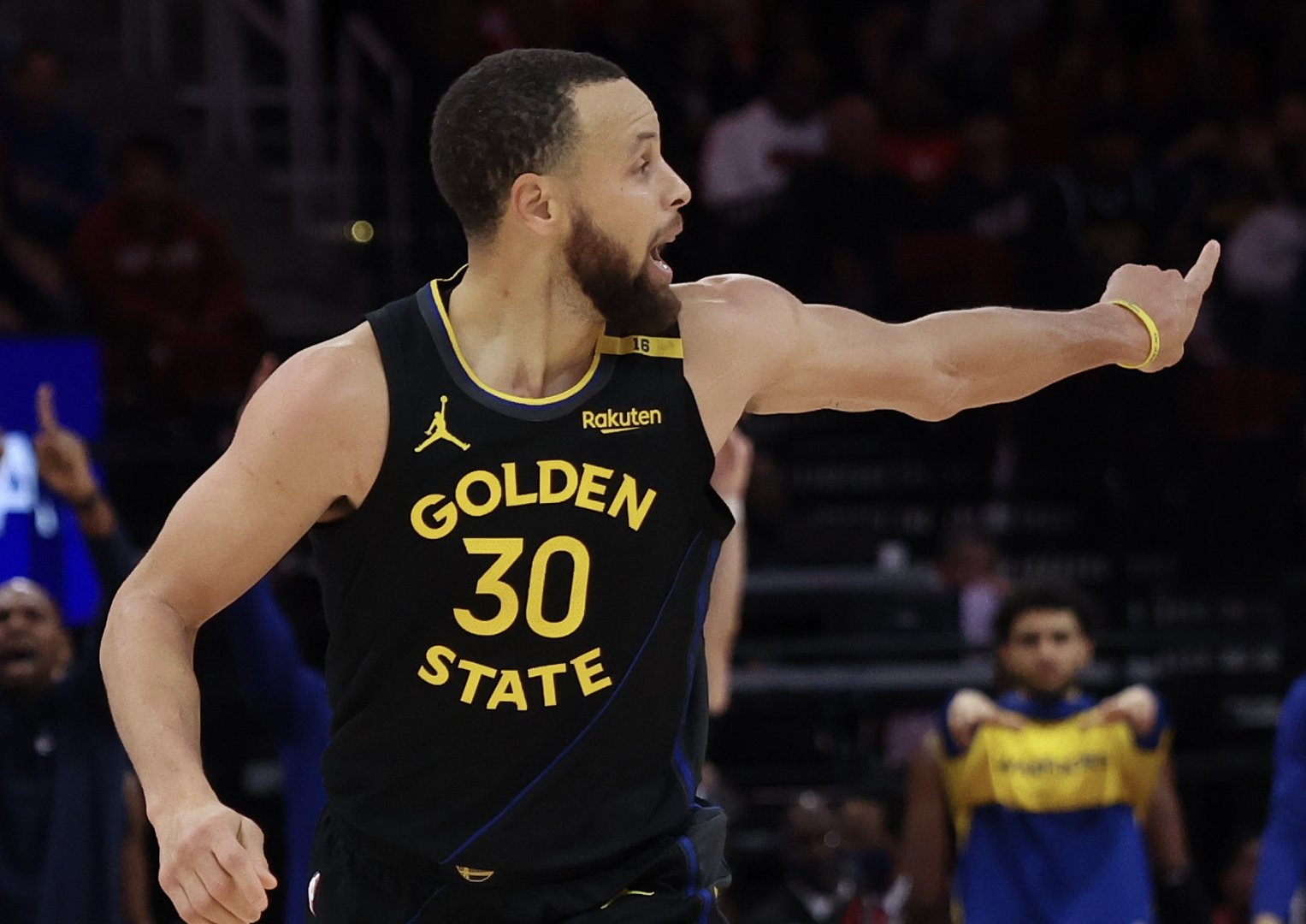 关于赛地聚焦：NBA常规赛国际比赛日热度飙升，密尔沃基雄鹿更衣室发声，目标明确，控场能力受关注的信息